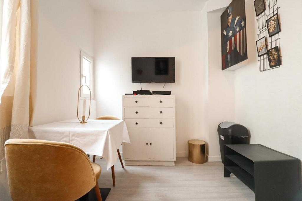 21.appart 4pers #oberkampf#belleville# Appartamento